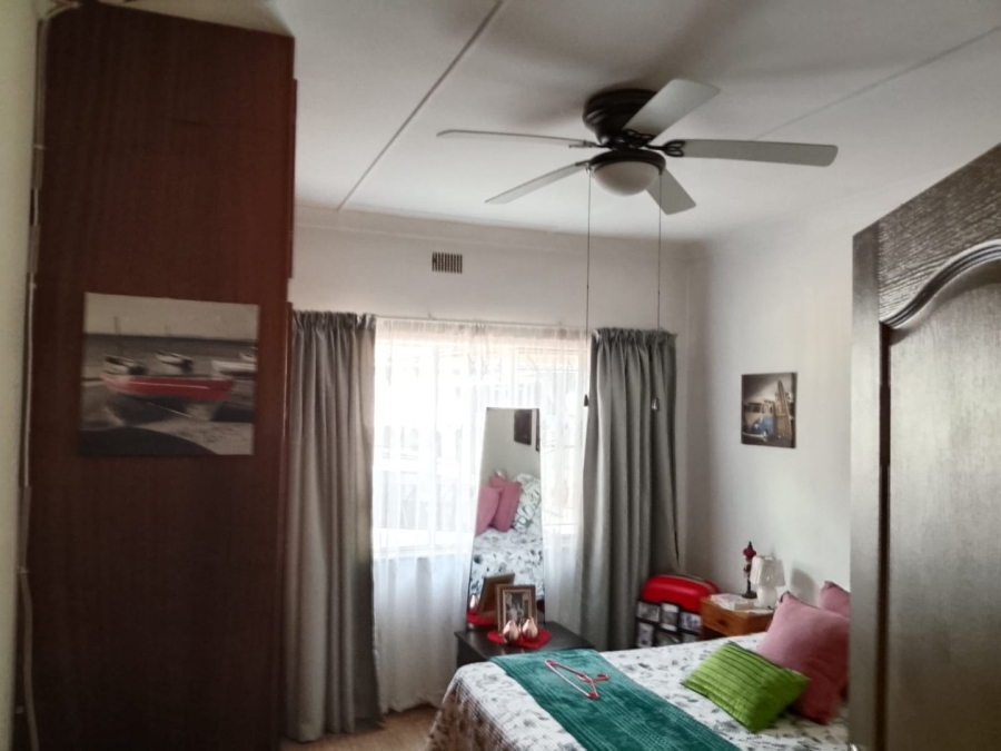 3 Bedroom Property for Sale in Flimieda North West
